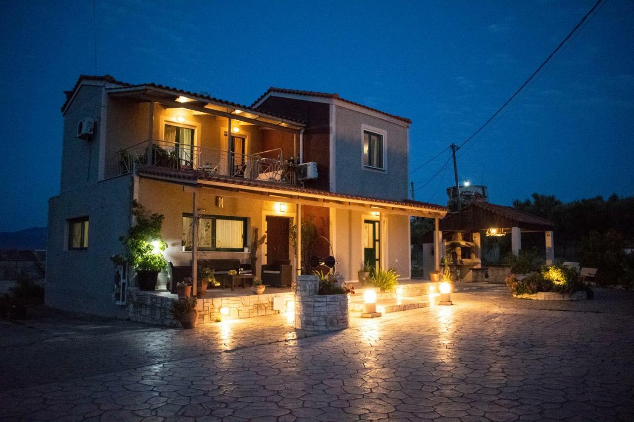 Villeta Nikol Lixouri Ngoại thất bức ảnh